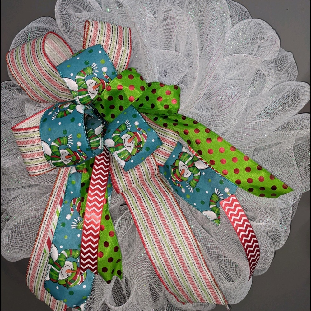 HOT ITEM⭐️winter deco mesh wreath